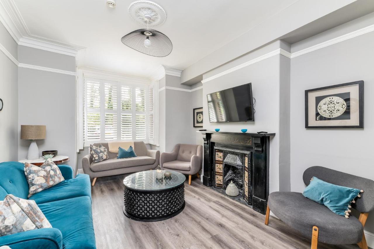 Villa Stunning And Modern 5 Bed House I Pass The Keys à York Extérieur photo