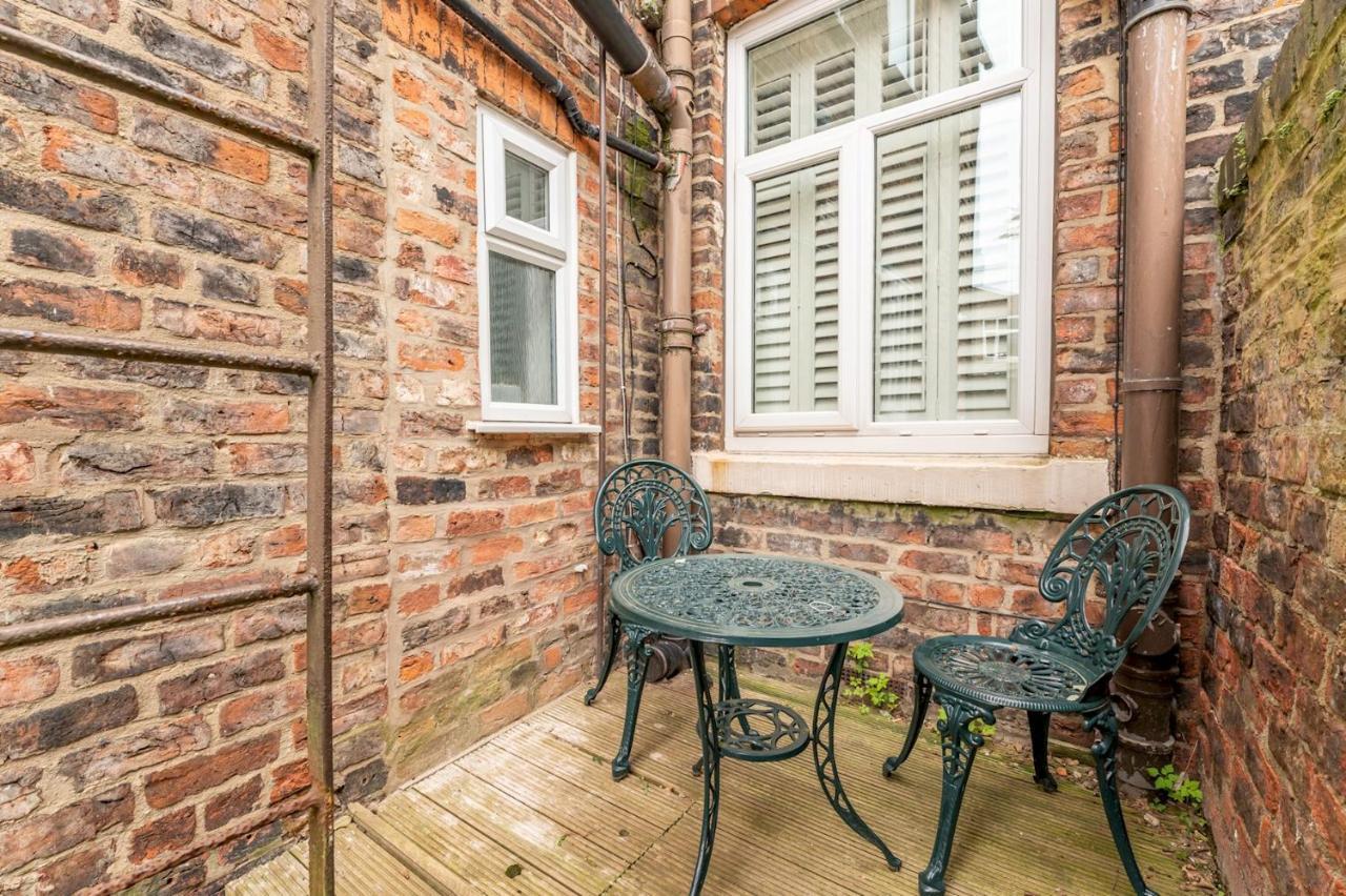 Villa Stunning And Modern 5 Bed House I Pass The Keys à York Extérieur photo