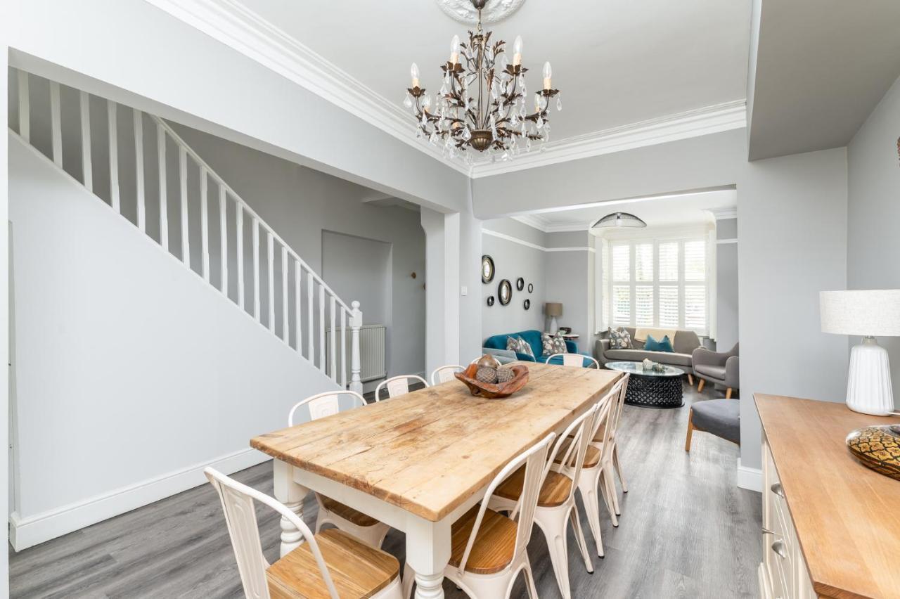 Villa Stunning And Modern 5 Bed House I Pass The Keys à York Extérieur photo